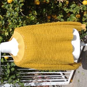 Santa Sofia Mustard Crop Chunky Pullover Sweater M